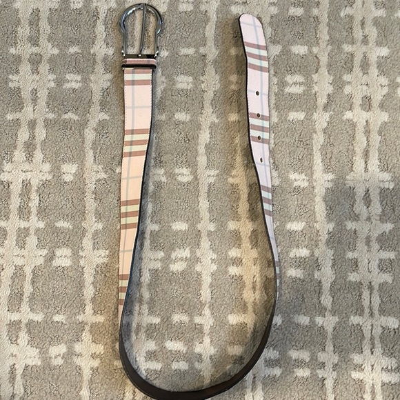 Womens Burberry Belt